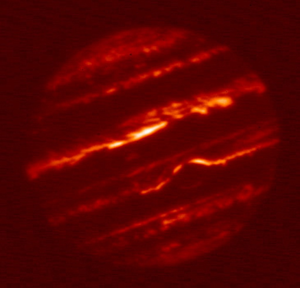 Jowisz w zakresie podczerwonym. Źródło: NASA / JPL-Caltech