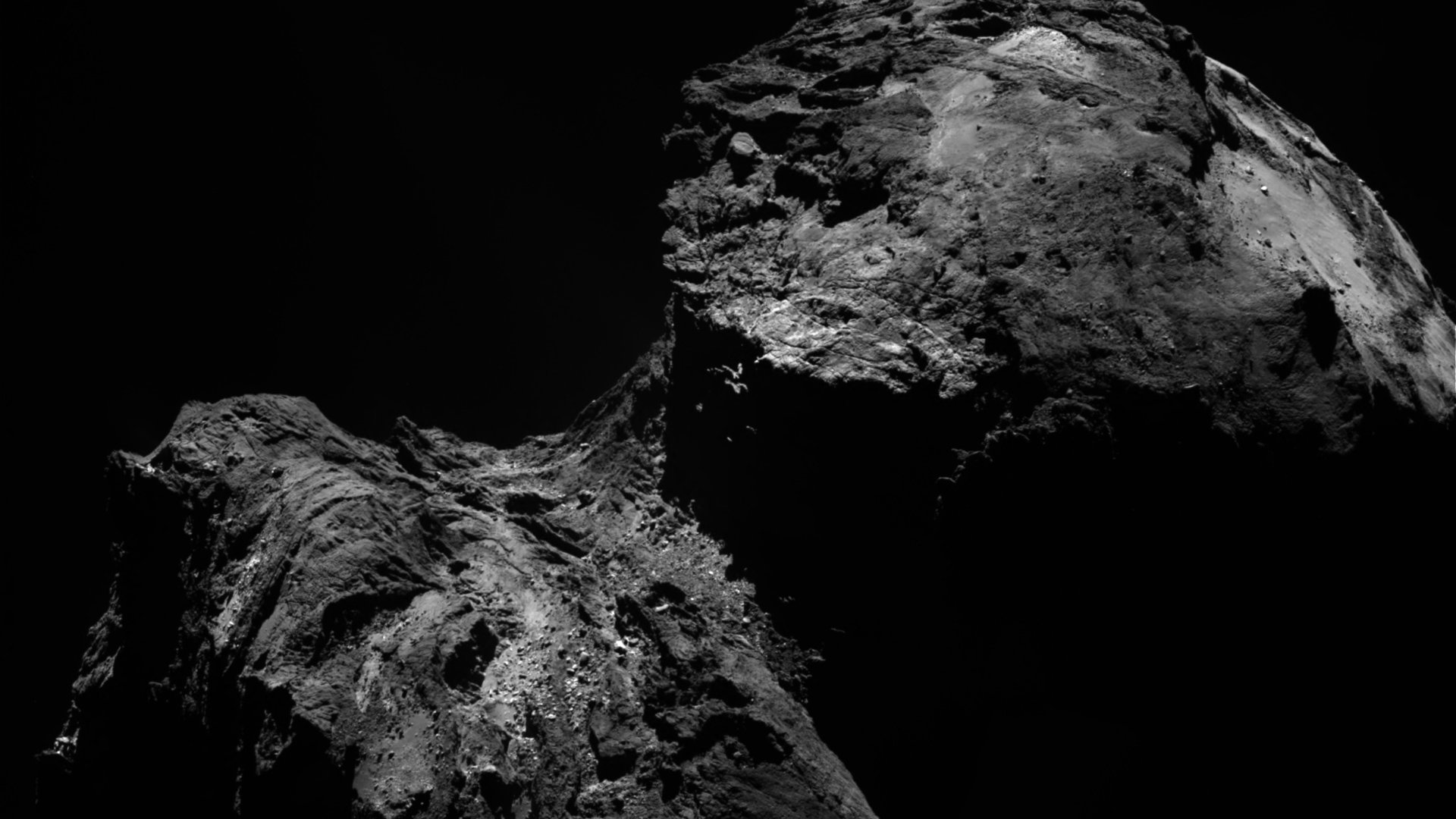 Comet_on_10_December_2015_from_OSIRIS_narrow-angle_camera_highlight_mob.jpg