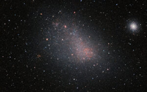 Kosmiczna kolizja u progu Drogi Mlecznej: Mały Obłok Magellana zmienia się na naszych oczach