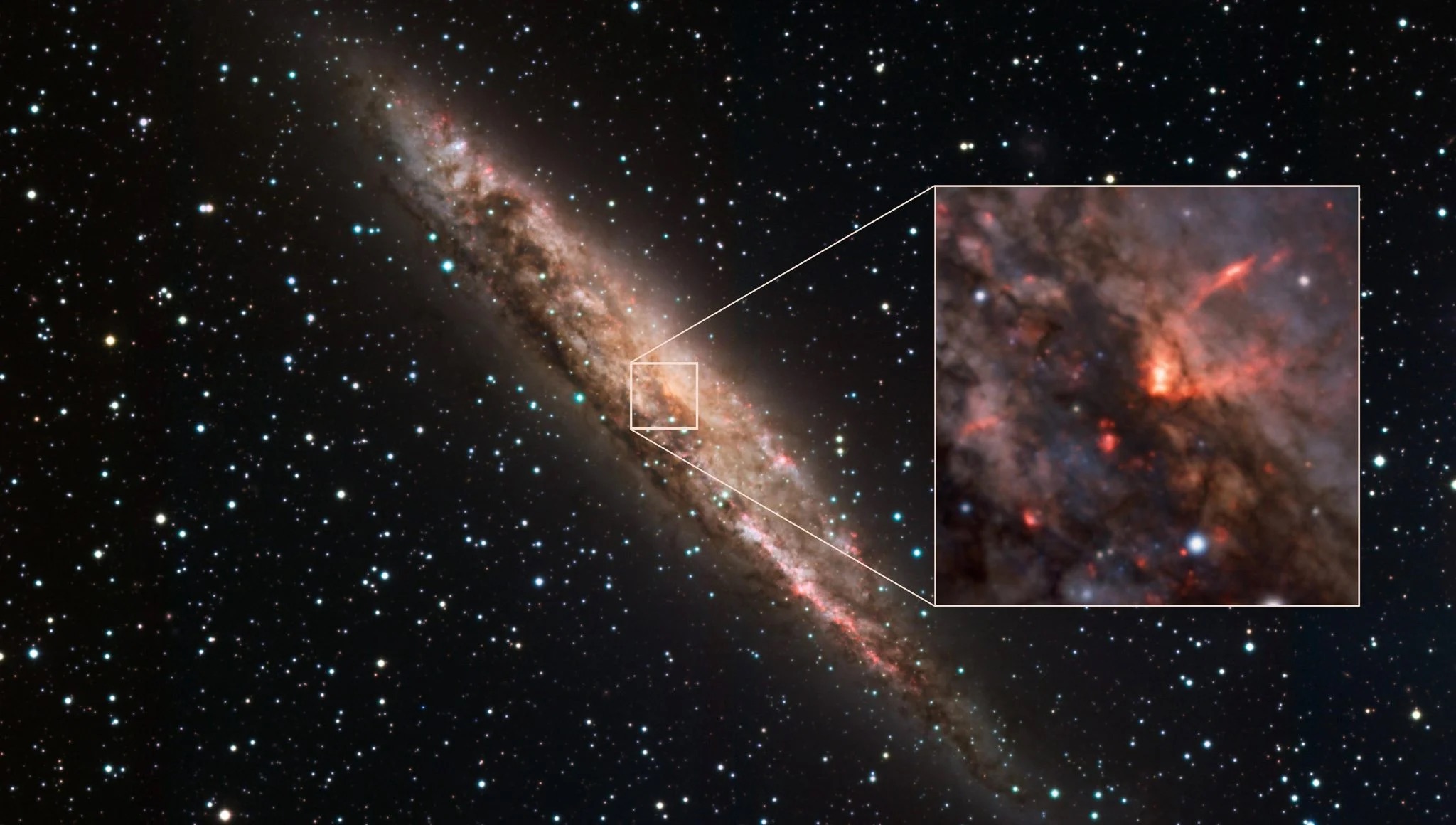 Supermasywna czarna dziura w centrum galaktyki NGC 4945 wystrzeliwuje materię w przestrzeń międzygalaktyczną