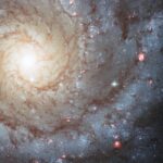 Przełomowe odkrycie Jamesa Webba. Składniki życia mogły powstać u zarania wszechświata